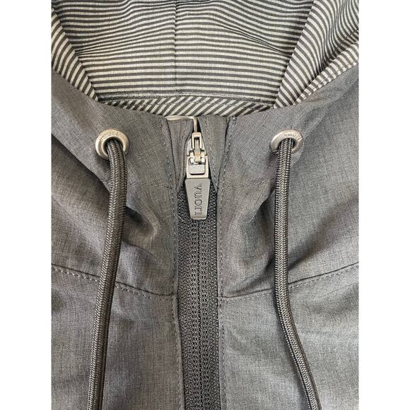 Vuori Trainer Shell Lightweight Hooded Zip Up Jacket SZ Small Athletic Outdoors - Picture 3 of 5